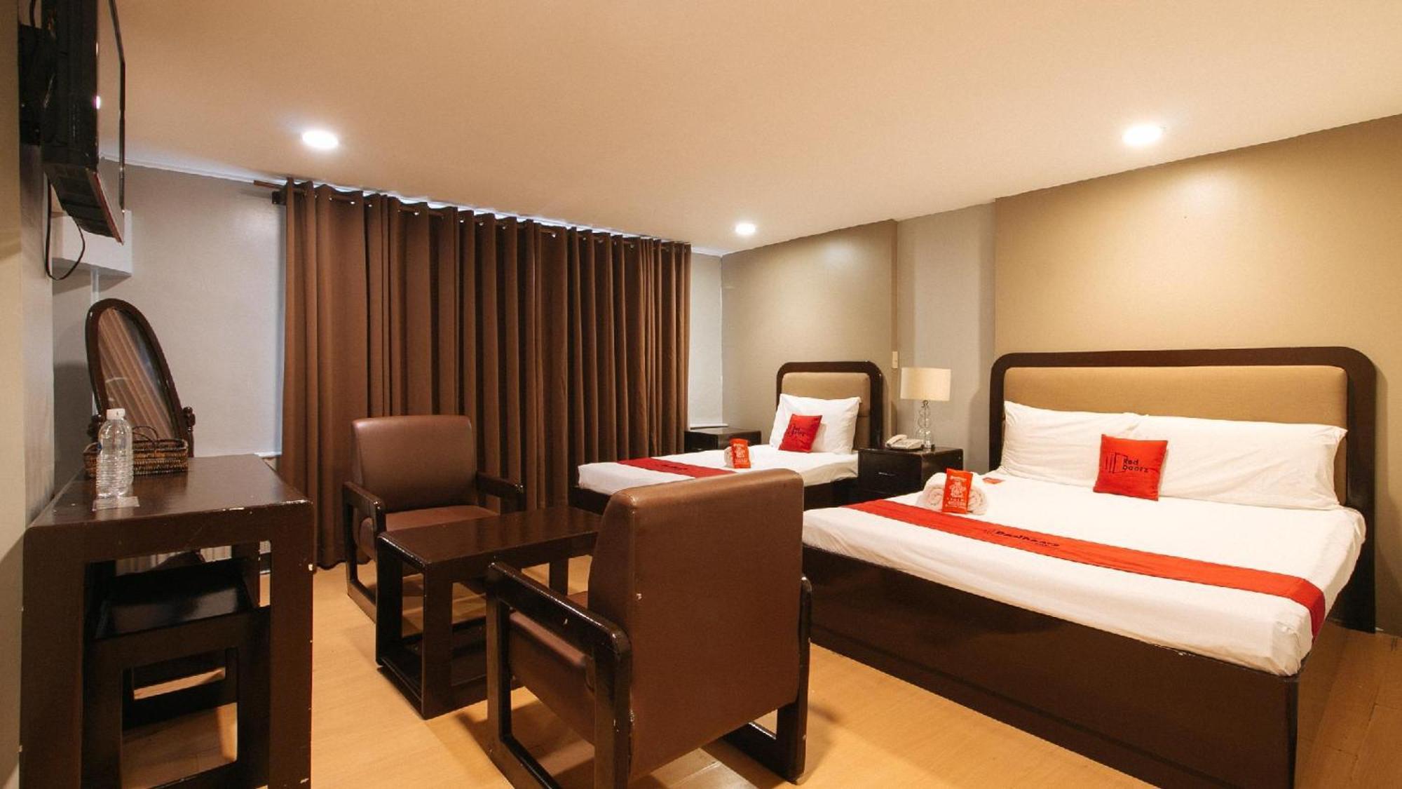 Reddoorz At Homa Resort Hotel Santiago  Exteriér fotografie