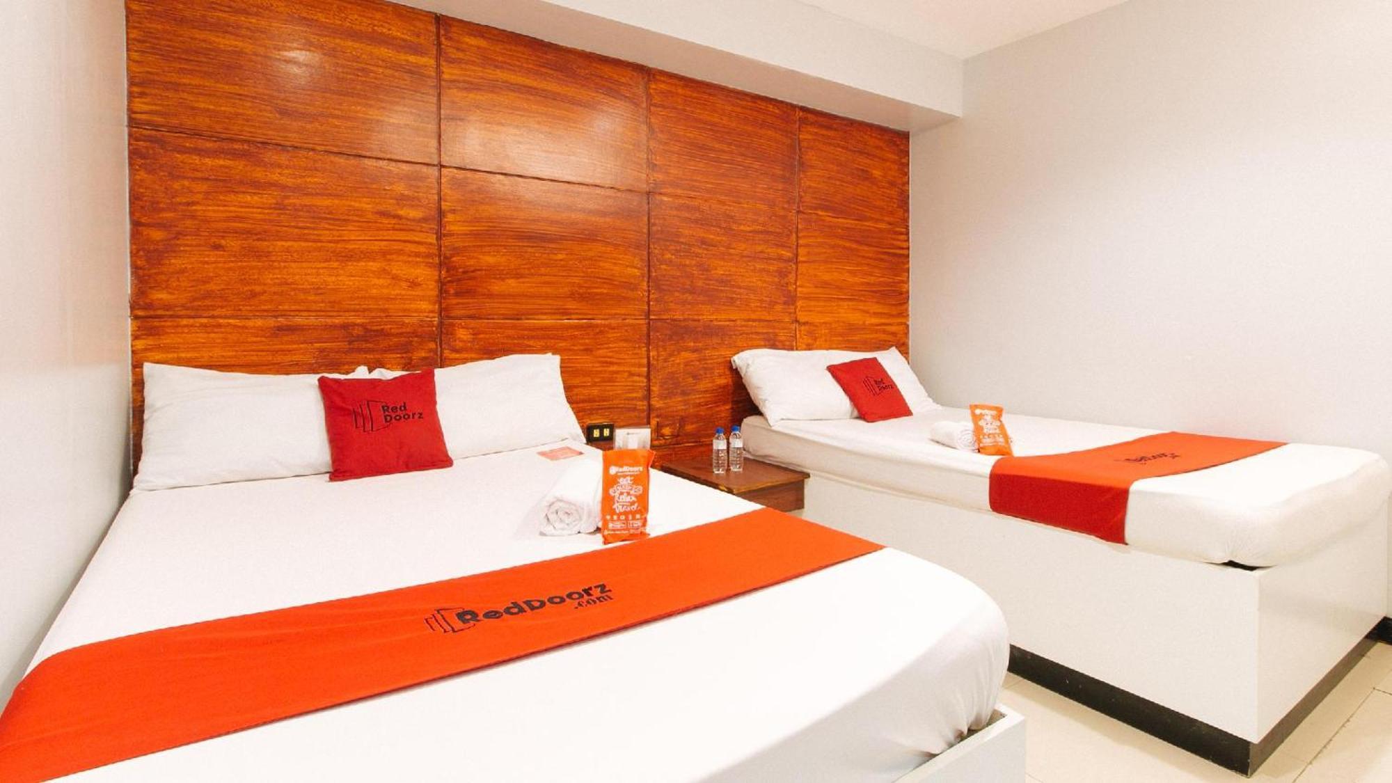 Reddoorz At Homa Resort Hotel Santiago  Exteriér fotografie